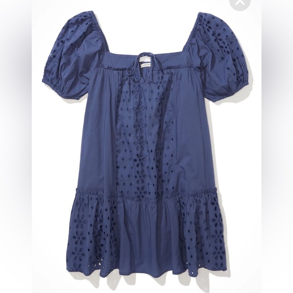 AE American Eagle Blue Eyelet Puff-Sleeve Swing Mini Dress Large Pockets Lined - Picture 3 of 9